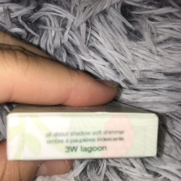 Clinique all about shadow soft shimmer- 3W lagoon - Picture 9 of 9